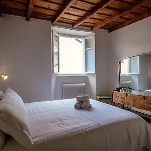 Appartement Silvia House - The House Of Travelers, Côme