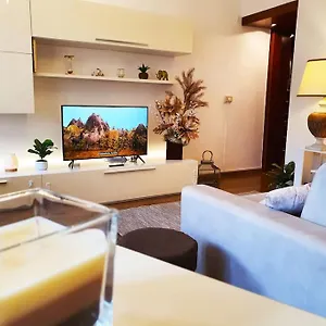 Appartement King Center 9 Posti Letto- Grande Terrazza - 2 Bagni Privati, Côme